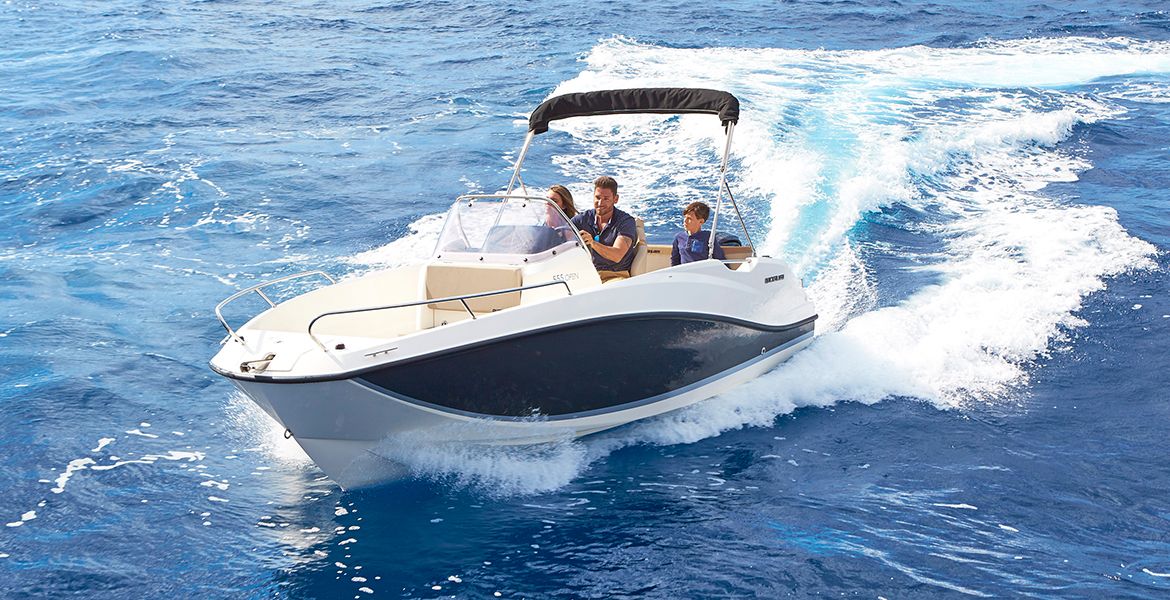 Quicksilver Activ 555 Open