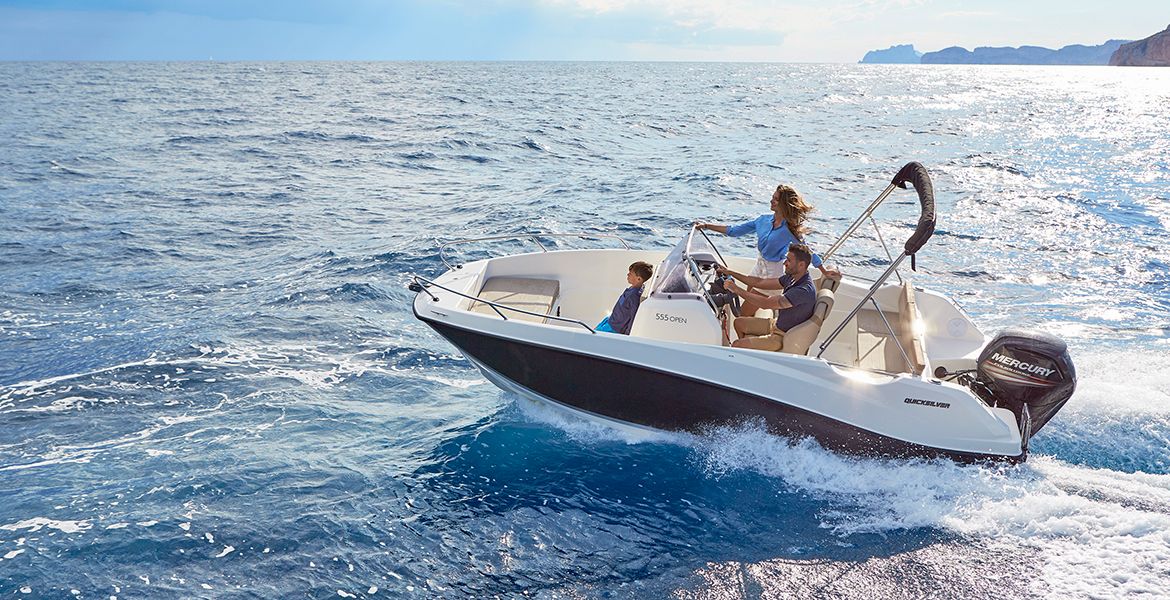 Quicksilver Activ 555 Open