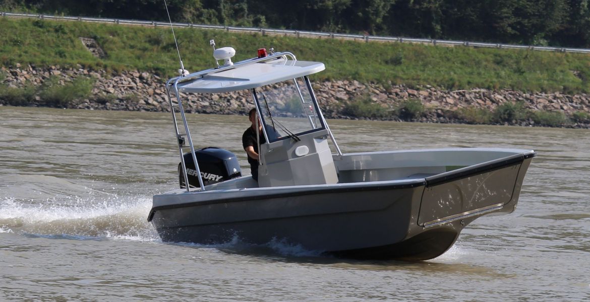 GFK-Arbeitsboote