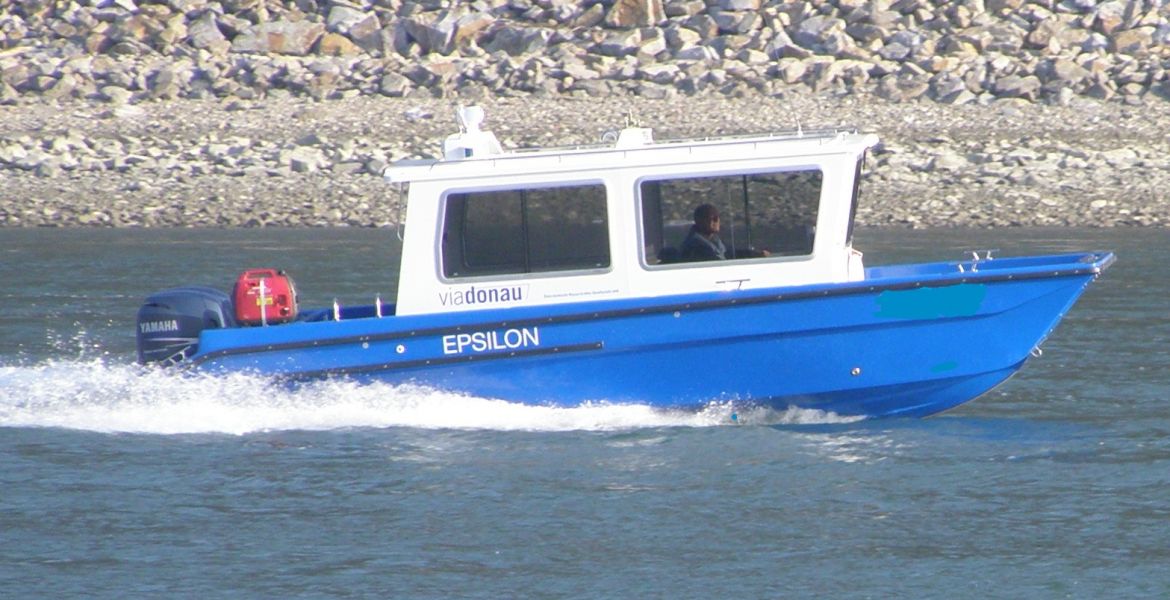 GFK-Arbeitsboote