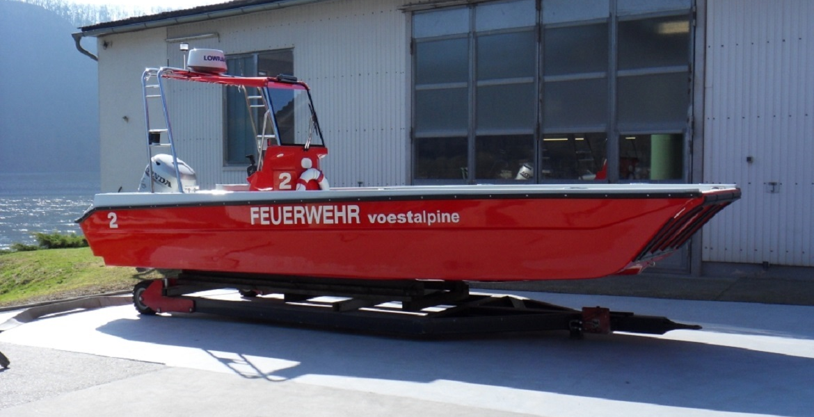 GFK-Arbeitsboote