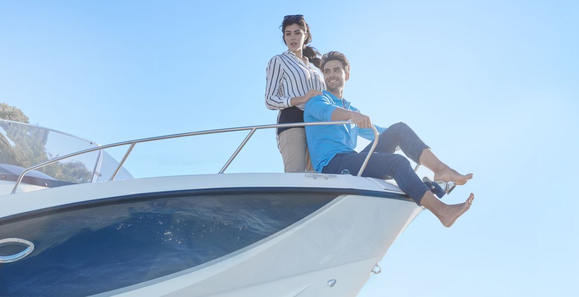 Quicksilver Activ 675 Sundeck
