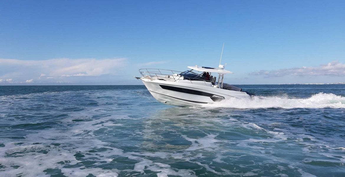 Jeanneau 12.5 WA