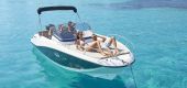 Quicksilver Activ 675 Sundeck